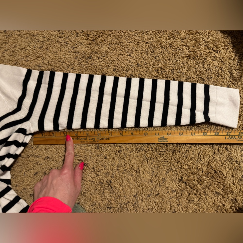 NWT J.Crew Striped Cotton Sweater – White & Black – Size Small - Picture 7 of 7